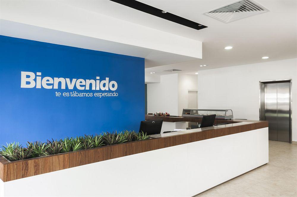 One Irapuato Hotel ภายนอก รูปภาพ