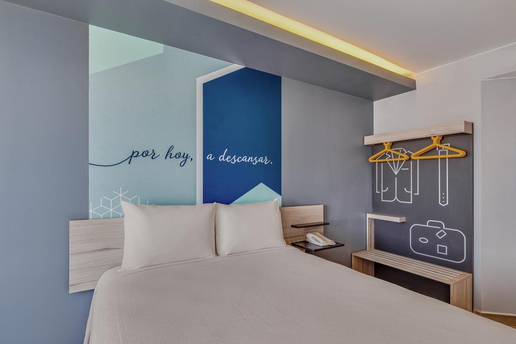 One Irapuato Hotel ภายนอก รูปภาพ