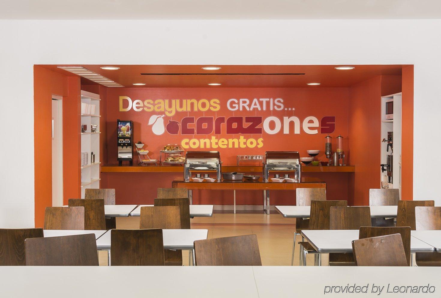 One Irapuato Hotel ภายนอก รูปภาพ